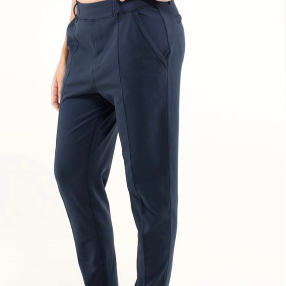 Lululemon trouser pant size 4 navy blue - Picture 7 of 9